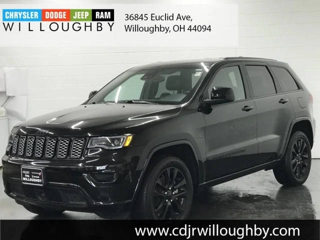 2022 Jeep Grand Cherokee Laredo X 4WD photo