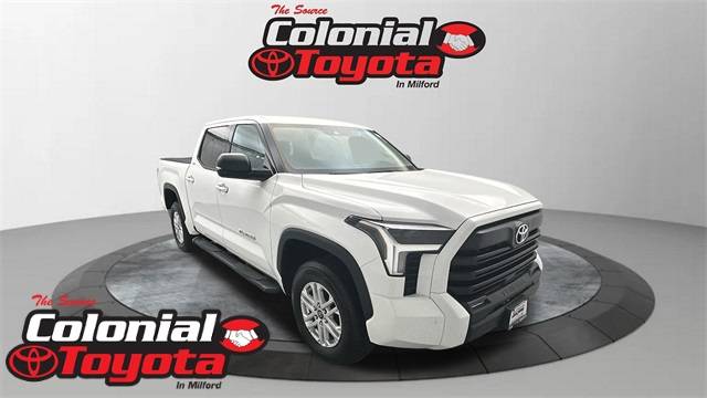 2022 Toyota Tundra SR5 4WD photo