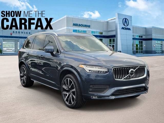 2022 Volvo XC90 Momentum AWD photo