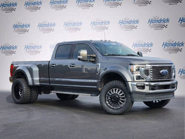 2022 Ford F-450 Super Duty LARIAT 4WD photo