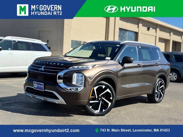 2022 Mitsubishi Outlander SEL Special Edition 4WD photo