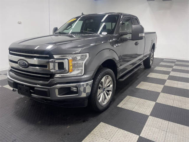 2019 Ford F-150 LARIAT 4WD photo