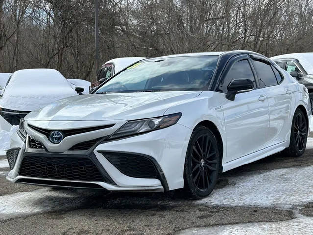2021 Toyota Camry Hybrid XSE FWD photo