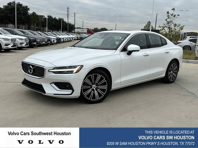 2022 Volvo S60 Inscription FWD photo