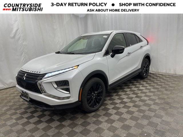 2022 Mitsubishi Eclipse Cross LE 4WD photo