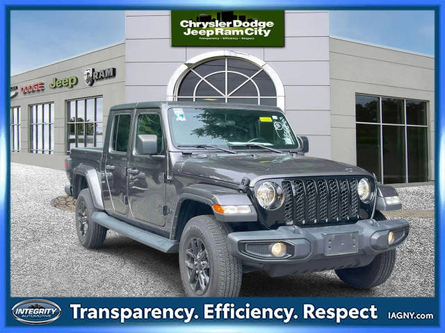 2022 Jeep Gladiator Altitude 4WD photo