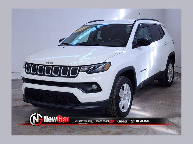 2022 Jeep Compass Latitude 4WD photo