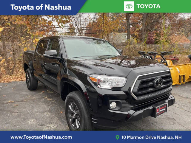 2022 Toyota Tacoma SR5 4WD photo