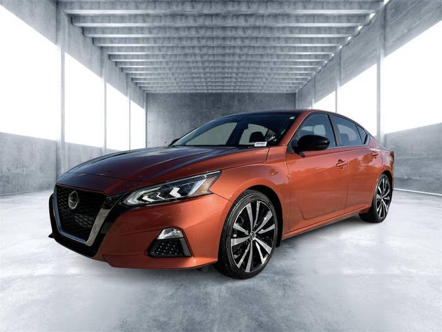 2022 Nissan Altima 2.5 SR FWD photo