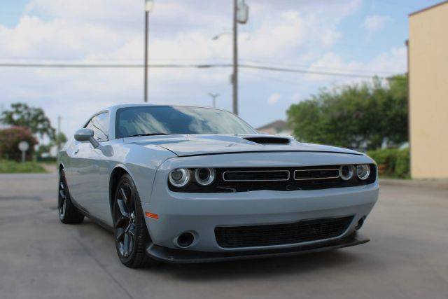 2022 Dodge Challenger GT RWD photo