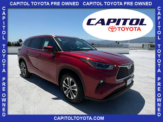 2022 Toyota Highlander XLE FWD photo