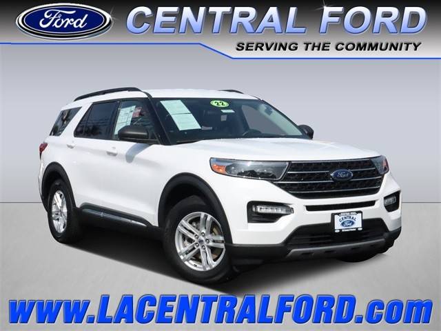 2022 Ford Explorer XLT RWD photo