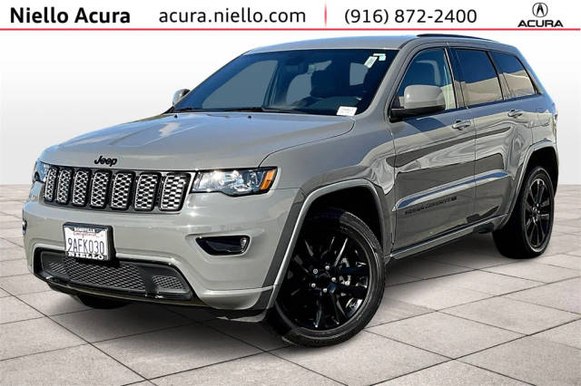 2022 Jeep Grand Cherokee Laredo X 4WD photo