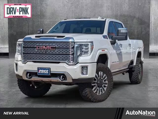 2022 GMC Sierra 2500HD Denali 4WD photo