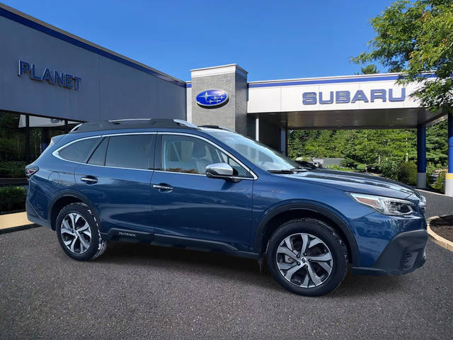 2022 Subaru Outback Touring AWD photo
