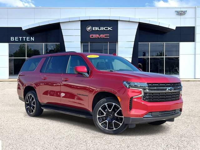 2022 Chevrolet Suburban RST 4WD photo