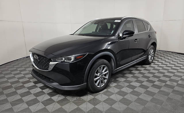 2022 Mazda CX-5 2.5 S Preferred Package AWD photo