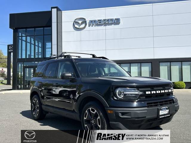 2022 Ford Bronco Sport Outer Banks 4WD photo
