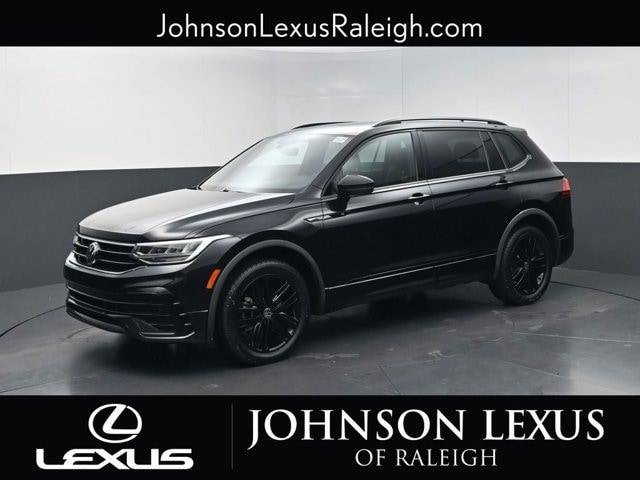 2022 Volkswagen Tiguan SE R-Line Black AWD photo