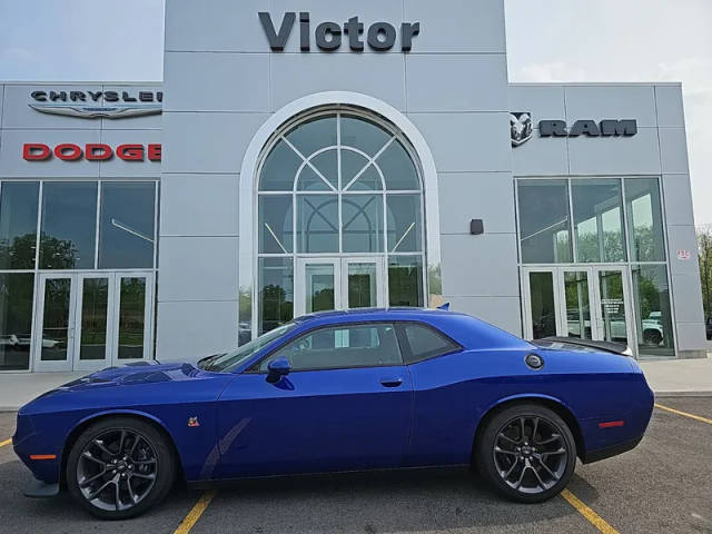 2022 Dodge Challenger R/T Scat Pack RWD photo