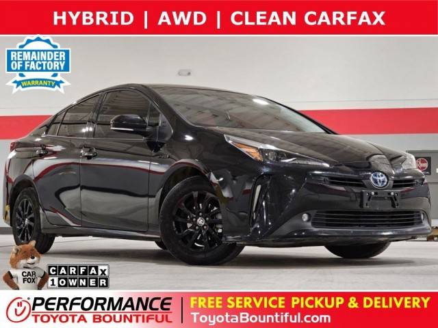 2022 Toyota Prius XLE AWD photo