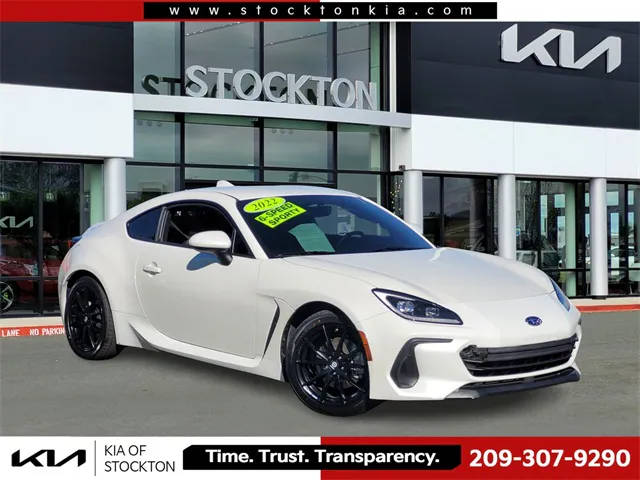 2022 Subaru BRZ Limited RWD photo