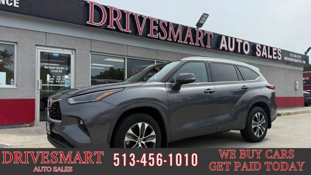2022 Toyota Highlander XLE AWD photo