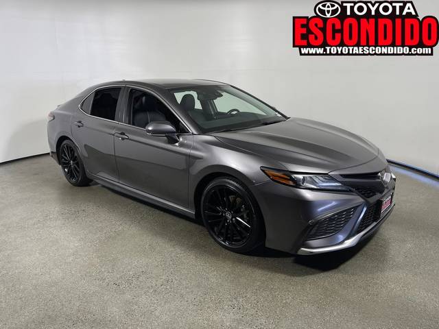 2022 Toyota Camry XSE FWD photo