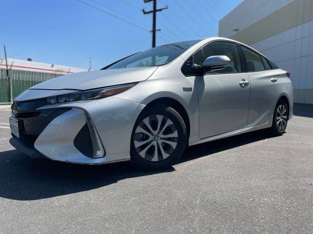 2020 Toyota Prius Prime LE FWD photo