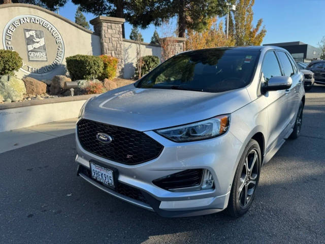 2019 Ford Edge ST AWD photo