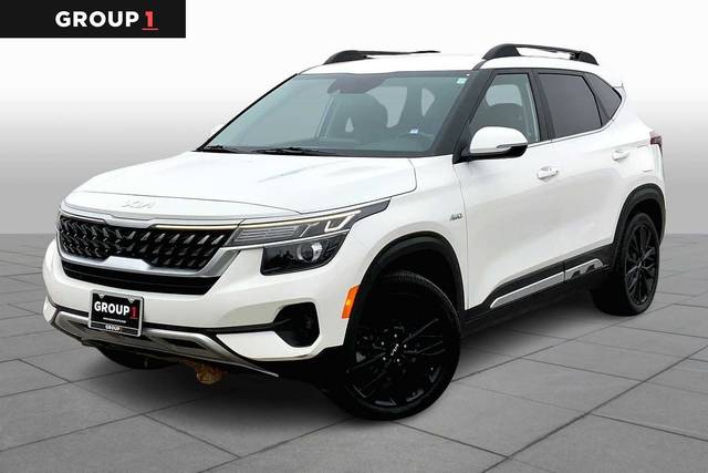 2022 Kia Seltos Nightfall AWD photo