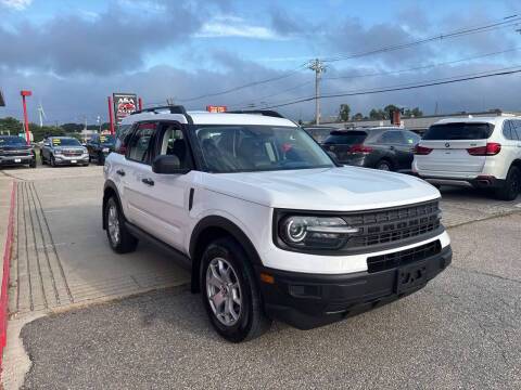 2022 Ford Bronco Sport Base 4WD photo