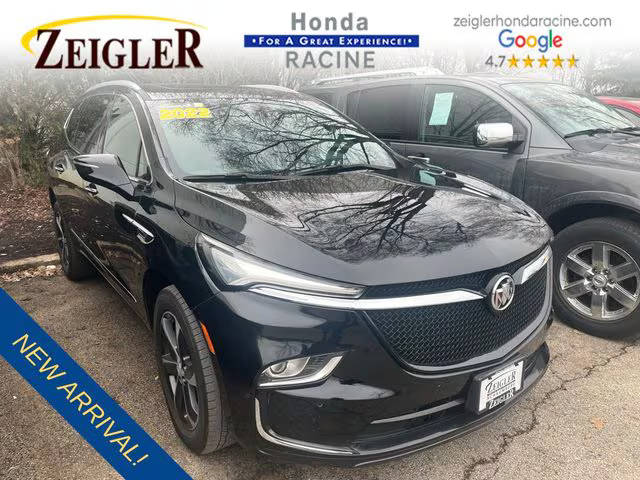 2022 Buick Enclave Essence AWD photo