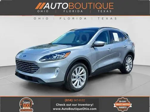 2022 Ford Escape Titanium AWD photo
