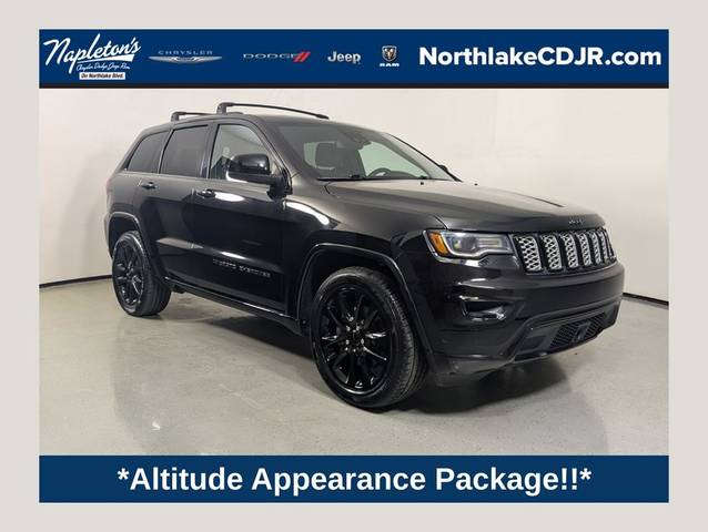 2022 Jeep Grand Cherokee Laredo X RWD photo