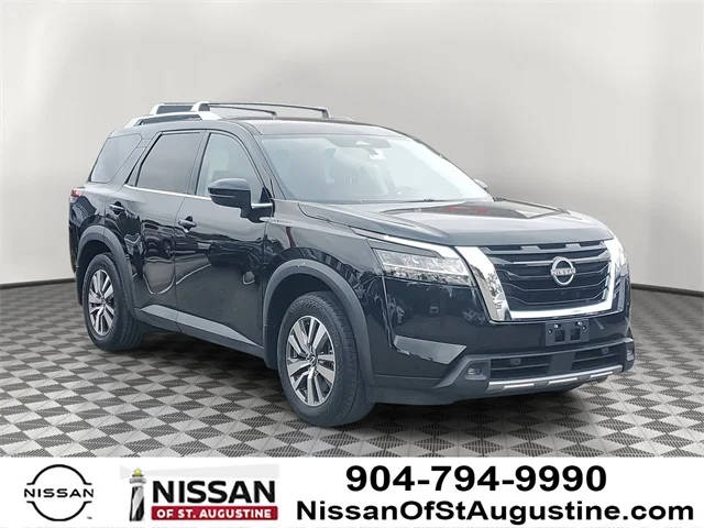 2022 Nissan Pathfinder SL FWD photo