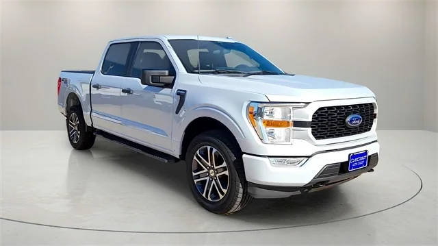 2022 Ford F-150 XL 4WD photo