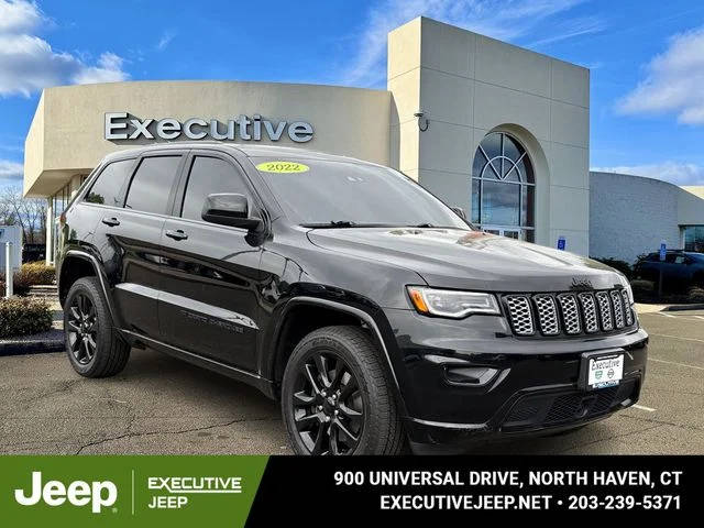 2022 Jeep Grand Cherokee Laredo X 4WD photo