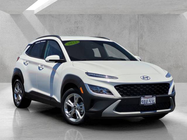 2022 Hyundai Kona SEL FWD photo
