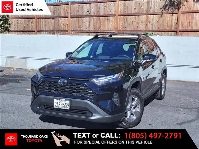 2022 Toyota RAV4 XLE FWD photo