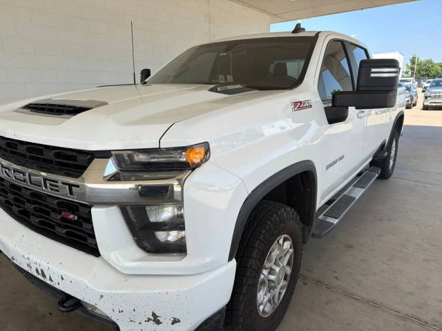 2022 Chevrolet Silverado 2500HD LT 4WD photo