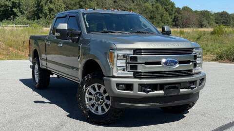 2019 Ford F-250 Super Duty Limited 4WD photo