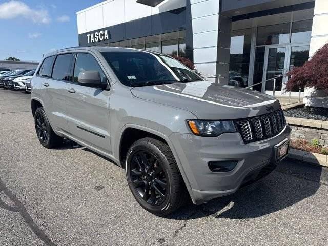 2022 Jeep Grand Cherokee Laredo X 4WD photo