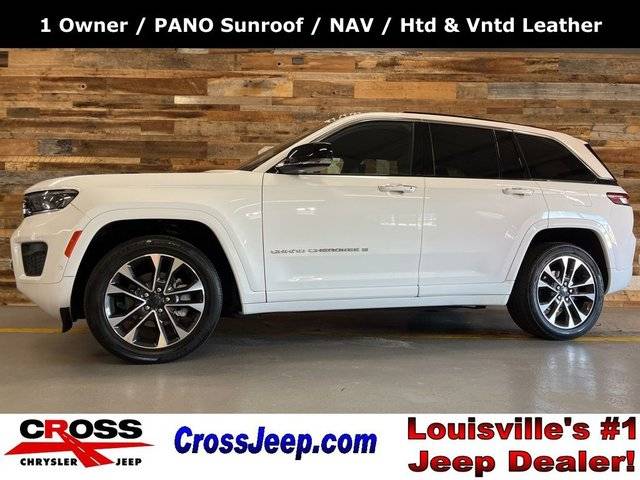 2022 Jeep Grand Cherokee Overland 4WD photo