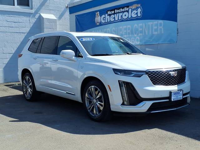 2022 Cadillac XT6 Premium Luxury AWD photo