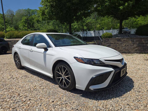 2022 Toyota Camry SE AWD photo
