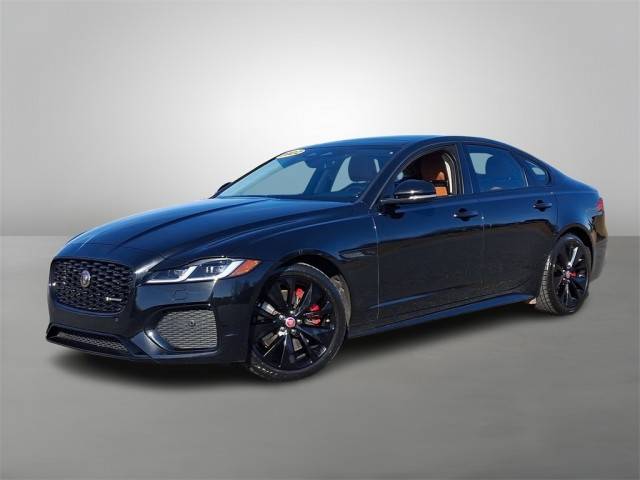 2022 Jaguar XF R-Dynamic SE AWD photo
