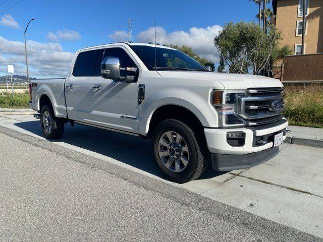 2022 Ford F-350 Super Duty Platinum 4WD photo