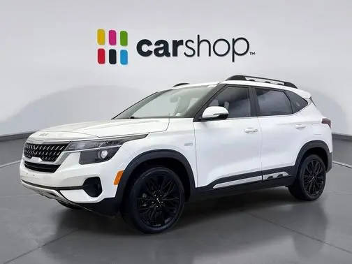2022 Kia Seltos Nightfall AWD photo