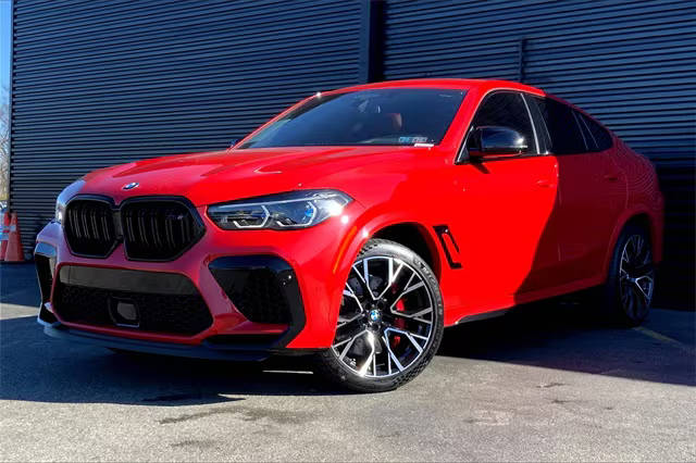 2022 BMW X6 M  AWD photo